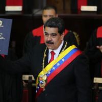 Maduro'dan asgari ücret hamlesi...
