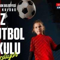 Mamak'ta Kız Futbol Okulu Açılıyor