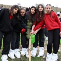 Mamak'ta Yeşil Gelecek İçin Fidanlar Toprakla Buluştu