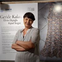 NEVMEKAN'DA SESSİZ ÇIĞLIK: "GERİDE KALANLAR" SERGİSİ
