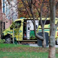 Norveç'te iki saldırgan ambulans kaçırdı