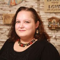Önce Aile Derneği, bu yıl “Yılın Rol Modeli Ödülü”nü sanatçı Eylem Erdem Uğurlu'ya verdi