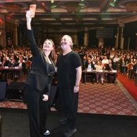 PRIVATE LABEL ZİRVESİ'NDE GÖRKEMLİ 10. YIL BULUŞMASINA CEM YILMAZ DAMGA VURDU