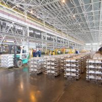 RUSAL üretimde karbon yerine oksijen salınımı sağlayan inert anot teknolojisini kullanacak