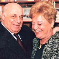 Rauf Denktaş'ın eşi Aydın Denktaş yaşamını yitirdi (Aydın Denktaş kimdir?)