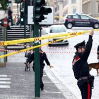Roma'da korkutan bomba alarmı: Bir banka tahliye edildi