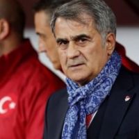 Şenol Güneş'i zirveye taşıdı