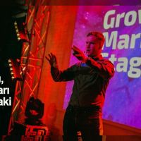 Sigortacı, Halı Tüccarı ve Saksıdaki Çiçek