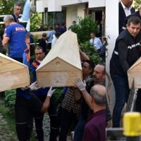 Siyanürle ailesini zehirleyen babanın mektubu bulundu