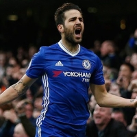Sneijder gidiyor, Fabregas geliyor