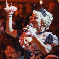 Sold Out Kraliçesi “Amanda İş Başında”