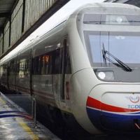 TCDD'den hızlı tren biletlerine fahiş zam!
