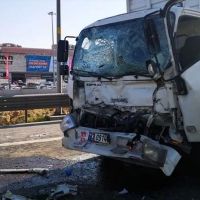 TEM'de zincirleme kaza! Trafik kilitlendi