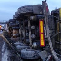 TEM'deki zincirleme kaza trafiği kilitledi