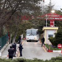 Tahliyeler devam ediyor