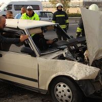 Tekirdağ'da iki otomobil çarpıştı! 4 yaralı!