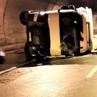 Tünelde feci kaza! Trafik felç oldu