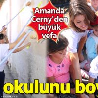 Türkiye'ye gelen Amanda Cerny'den büyük vefa! Nevşehir'de köy okulunu boyadı