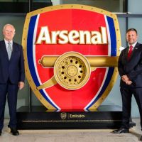 Uçak parçalarından Arsenal armasına 