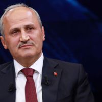 Ulaştırma Bakanı Mehmet Cahit Turhan görevden alındı