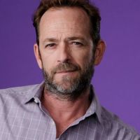 Ünlü oyuncu Luke Perry hayatını kaybetti