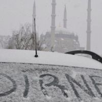 Uşak'ta okullar tatil mi 28 aralık CUMA kar tatili var mı yok mu?