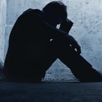 Uzmanlar uyardı! Depresyon Alzheimer'ı tetikliyor