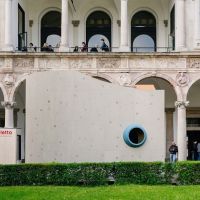 VitrA, Milano'daki 20. yılını ışıkla şekillenen bir deneyimle taçlandırdı