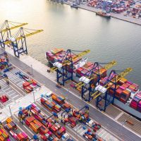Yaz Sezonunda Liman Yoğunluğu: Forwarder'lar Operasyonel Süreçleri Nasıl Yönetiyor?