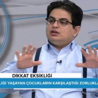 Zafer Akıncı kimdir kaç yaşında nereli boyu kaç?