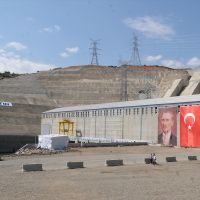 Bingöl Aşağı ve Yukarı Kalehan barajlarında enerji üretimine başlandı