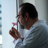 KOVİD-19 HASTALARI YAŞADIKLARINI ANLATIYOR - "Bir sabah uyandım 'Dünyanın kokusu yok' dedim"