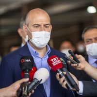 Soylu: "Dünyada ikinci dalganın geldiği noktasında bir değerlendirme var. Aynı durumla biz de karşılaşmayalım. Kendi kontrolümüzü kendimiz yapalım."