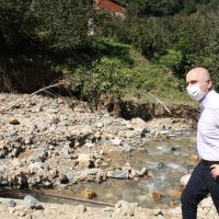 Ulaştırma ve Altyapı Bakanı Adil Karaismailoğlu, Giresun'daki sel bölgesinde: