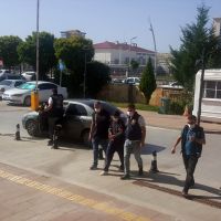 Uşak'ta evlenmek istediği küçük yaştaki kızın annesini öldüren şüpheli tutuklandı