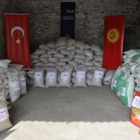 TİKA'dan, Kırgızistan'da çiftçilere tohum ve gübre yardımı