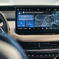 Škoda, Araçlarına ChatGPT'yi Entegre Ederek Kullanıcı Deneyimini Artırıyor