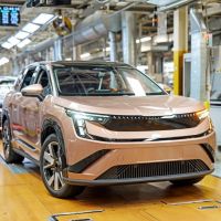 Škoda'nın Elektrikli SUV'u Peaq'in Seri Üretimi Başladı