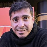 maNga solisti Ferman Akgül Oslo Parlemento'sunda