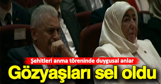 15 Temmuz şehitleri anma programında gözyaşları sel oldu