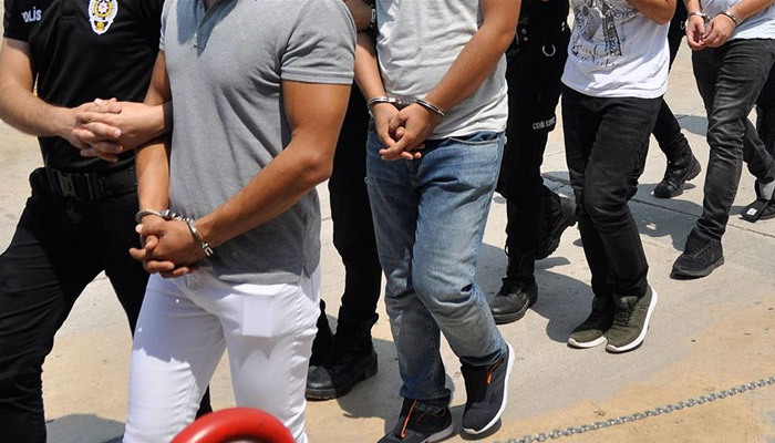 165 kişiye FETÖ'den gözaltı
