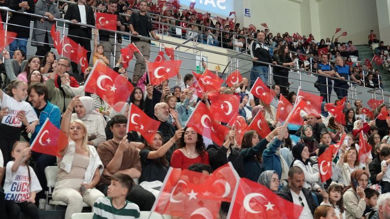 19 Mayıs Sakarya'da Coşkuyla Kutlandı