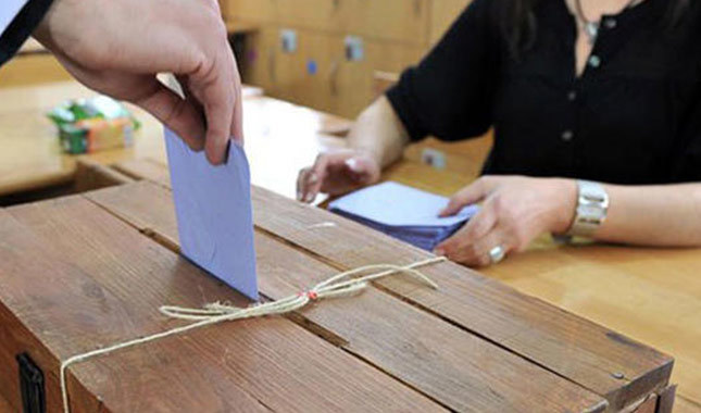 2000 doğumlular 24 Haziran'da oy kullanabilecek mi?