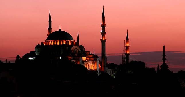 Mevlid kandilinde oruç tutulur mu Nihat Hatipoğlu Mevlid kandilinde yapılması gerekenler