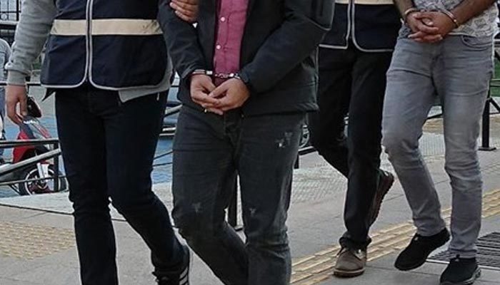 27 ilde FETÖ operasyonu: 60 gözaltı...