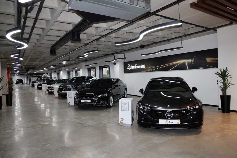 2plan, “Otomobil Yaşam Merkezi” Konseptli Yeni Showroom'u açtı