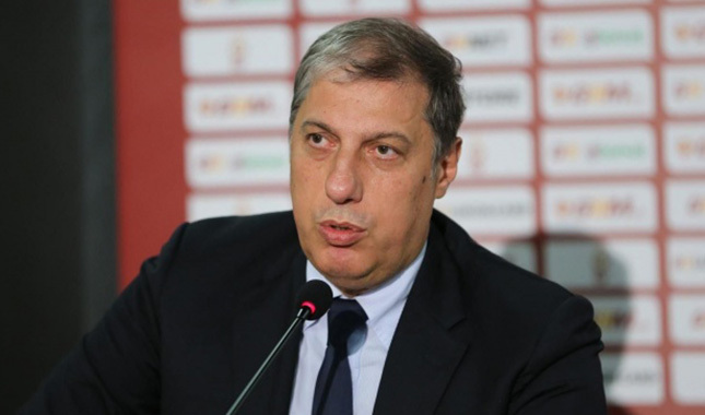 5 seneye Galatasaray kalmaz