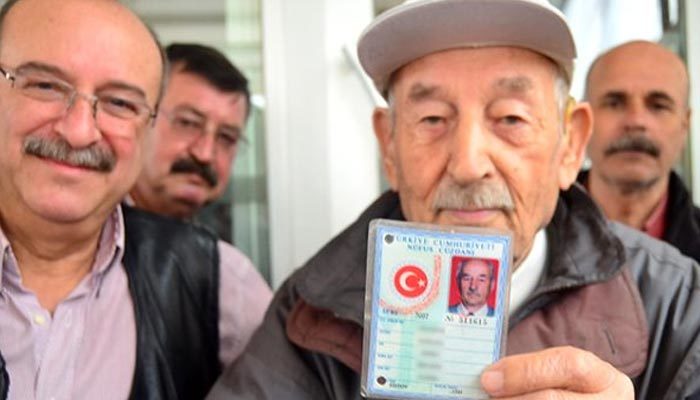 94 yaşındaki adamın hayali yıllar sonra gerçek oldu