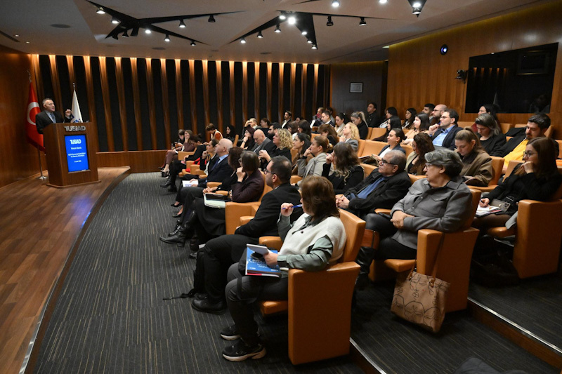 AÇEV “İşyerlerinde İlgili Babalığın Desteklenmesi Rehberi” kamuoyuyla paylaşıldı