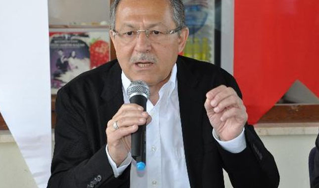 Ahmet Edip Uğur kimdir, istifa ederken neden ağladı - Balıkesir Belediye Başkanı istifa
